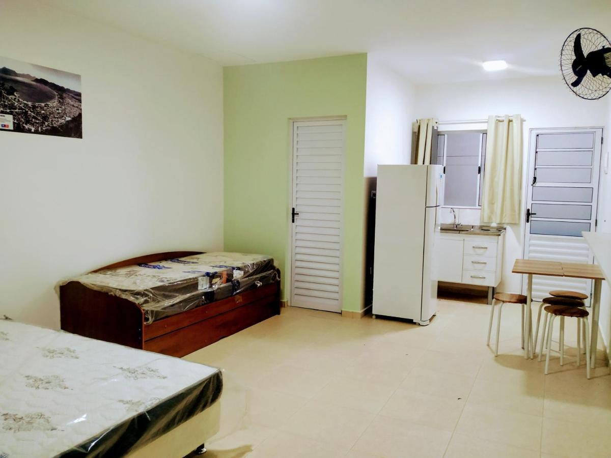 Suites Praia Martin De Sa Caraguatatuba Bagian luar foto